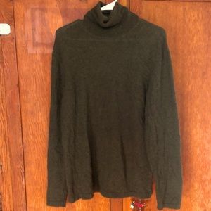 100% Cashmere Turtleneck